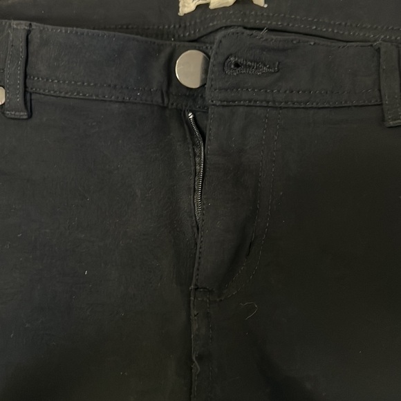 Ashley Classics Women's Mid Rise Skinny Fit Black Pants - Picture 6 of 9